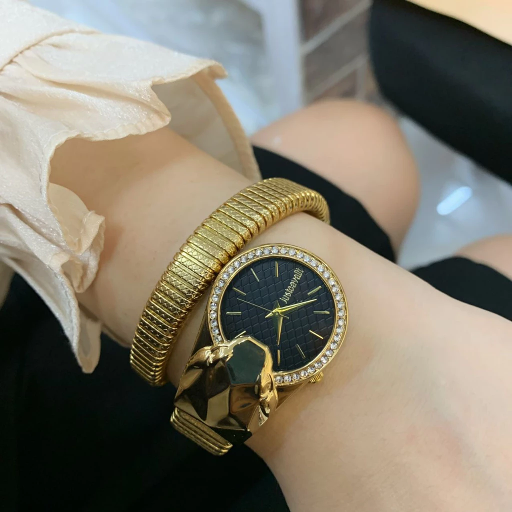 Luxury Women’s Fashion Watch - Image 2